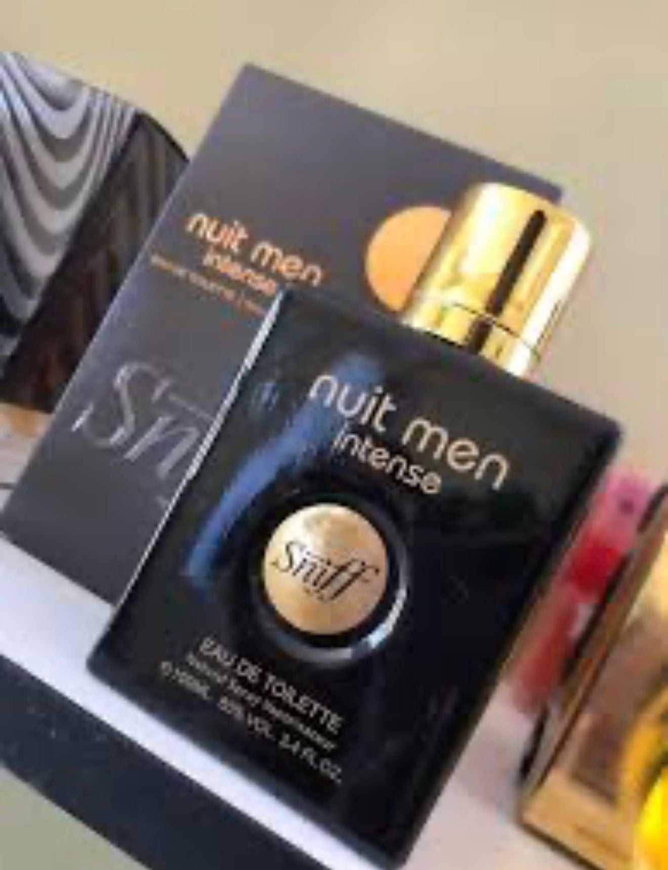 NUIT MEN INTENSE by Sniff - Eau de Parfum, 100ml. Inspirado en la icónica y potente fragancia Club de Nuit Intense Man de Armaf